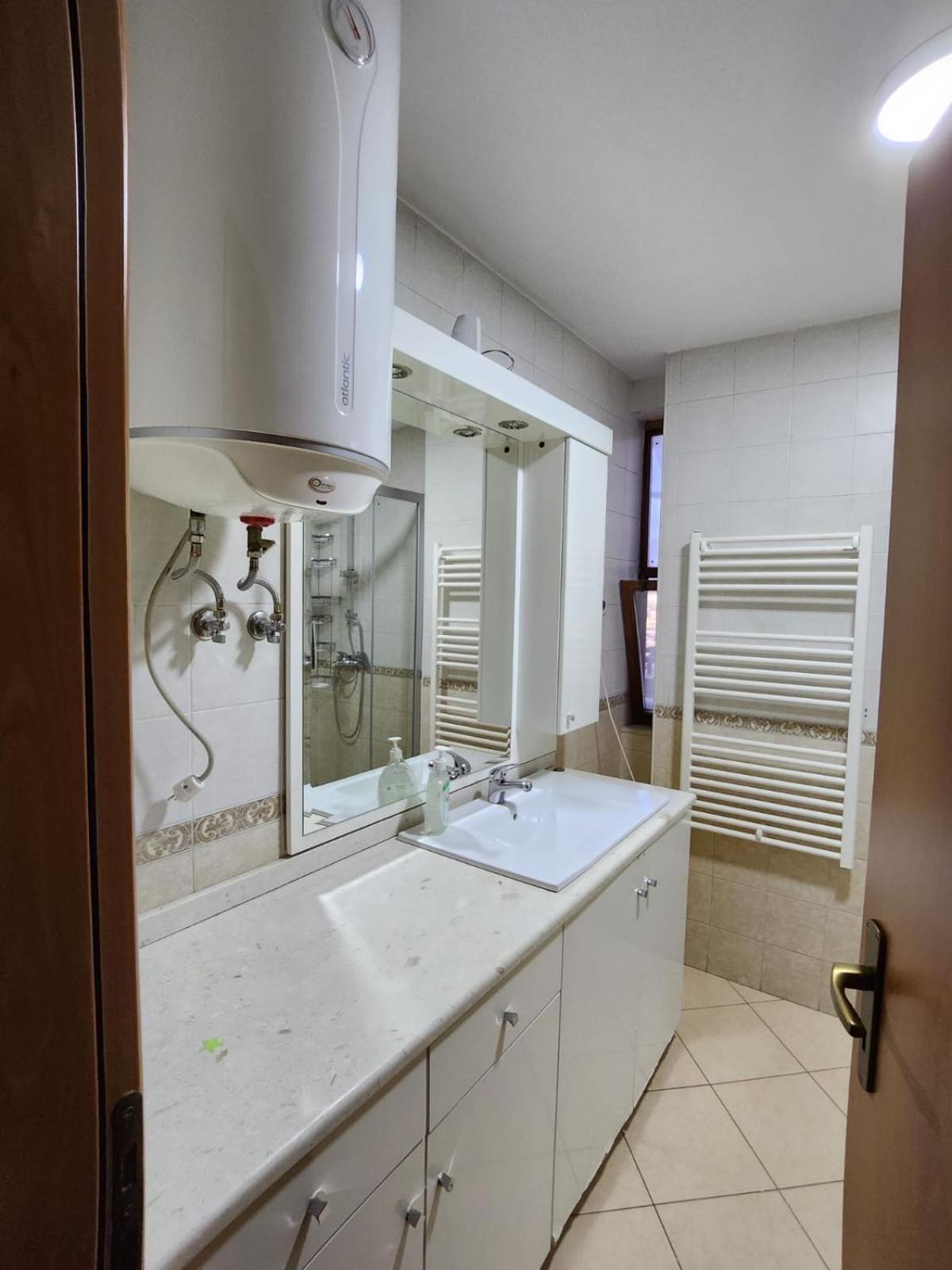 Sky Dwelling Tirana Apartman Kültér fotó