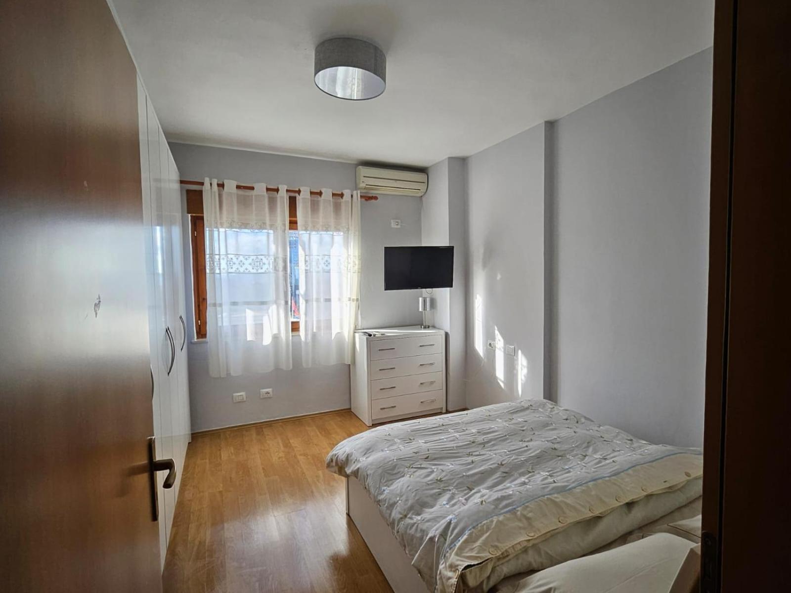 Sky Dwelling Tirana Apartman Kültér fotó